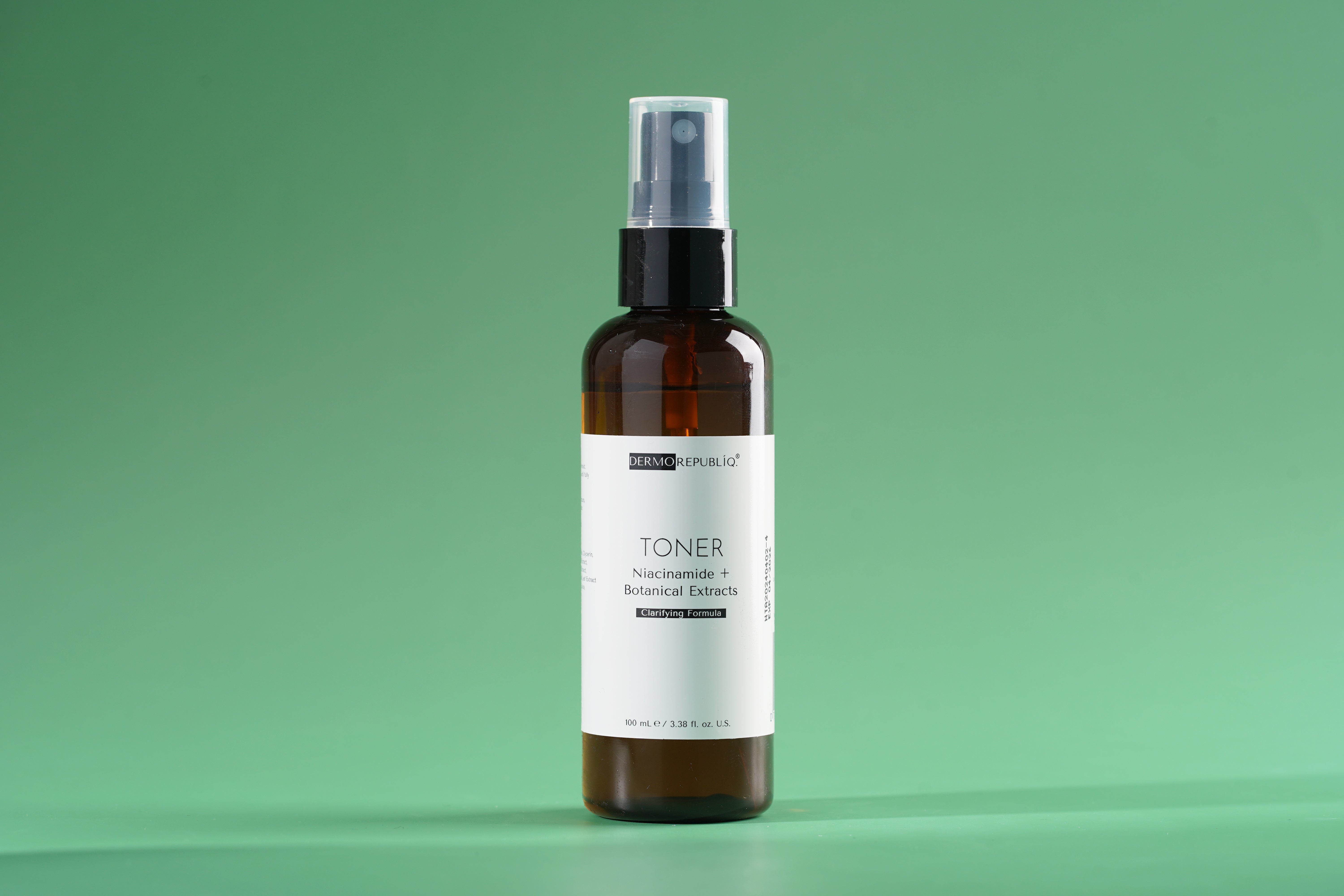 Dermorepubliq Clarifying Formula Toner Niacinamide + Botanical Extracts - 100 mL